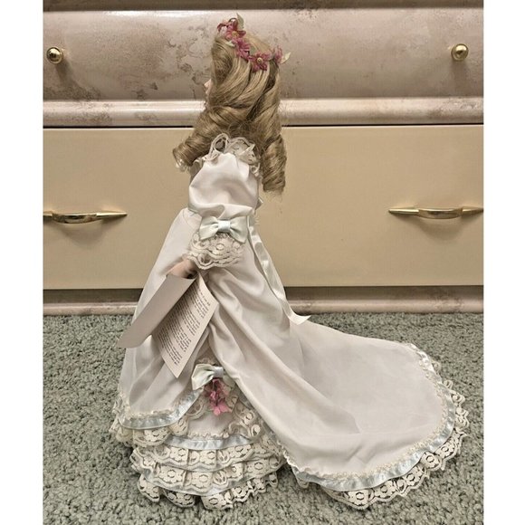 VINTAGE MINT #10 FRANKLIN HEIRLOOM 17" PORCELAIN DOLL WEDDING DRESS LACE FLOWERS - Picture 4 of 11